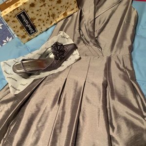 Fancy and Formal Grey “Jones Studio” 👗 Dress